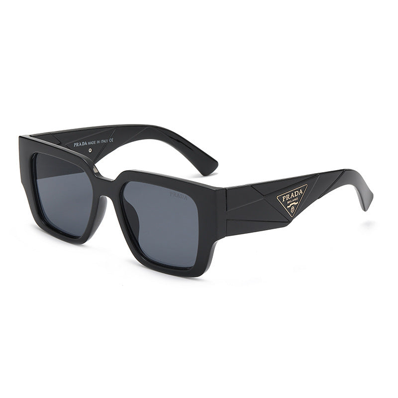 Lunette de soleil Prada
