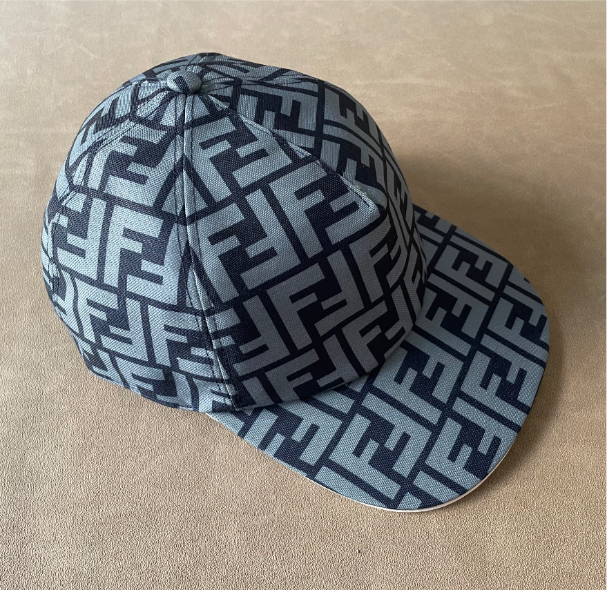 Casquette Fendi bleu