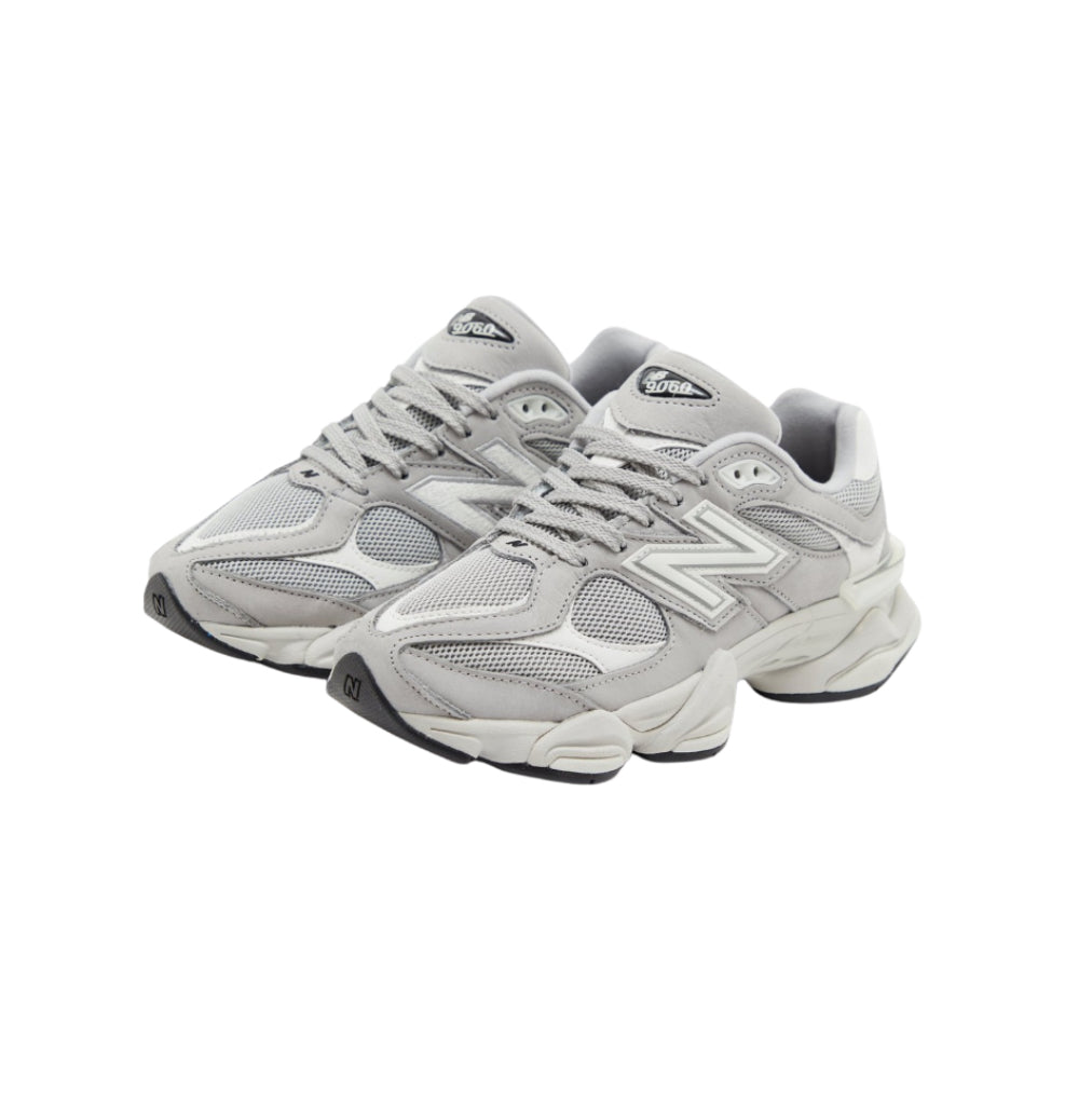 New Balance 9060 Gris